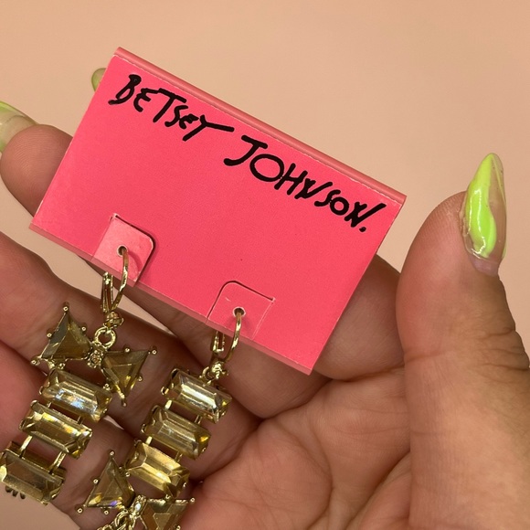 NWT BETSEY JOHNSON Bowtie Earrings - Picture 2 of 3